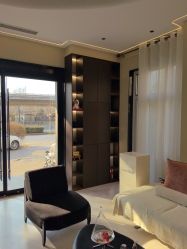 -Yuri尤里高定美肤中心