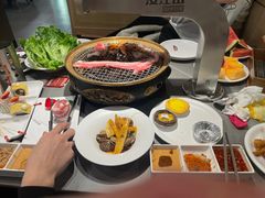 -山焱·炭火自助烤肉(周浦万达店)