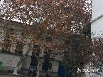 九江职业技术学院，国家示范高等专科学校，虽然说是专科