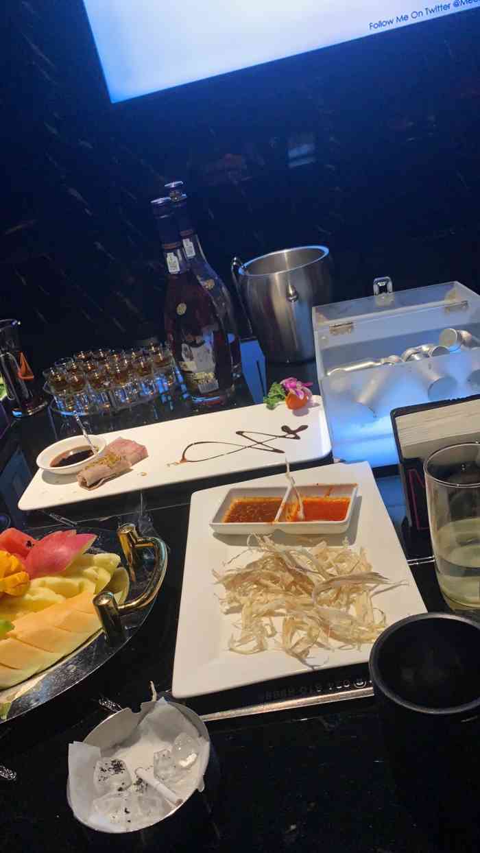 沈阳比较高端的量贩式ktv,第一次了解到k王是在北京工体里面,环境很新