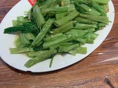 -皮蛋弟砂锅店(总店)