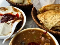 -穆彦华逍遥镇胡辣汤(岗坡路店)