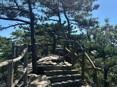 -罗田薄刀峰风景区
