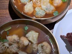 -荣记歡喜·馄饨铺(开发区振华购物中心店)