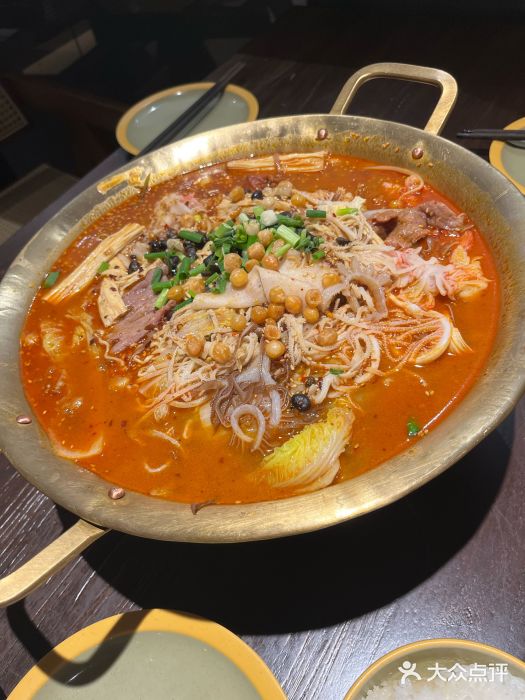 张翻越·川渝冒菜·武汉黑鸭煲(城北万象城店)图片