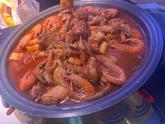 -徐记小怪兽肉蟹煲店(哈西万达金街店)