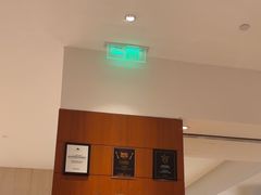 -怡咖啡海鲜自助餐厅(浦东香格里拉店)