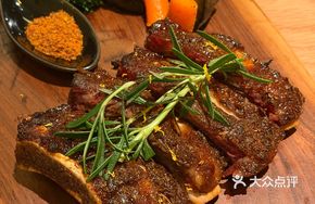 Charcoal-grilled Iberian pork ribs