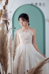 -欣薇婚纱(新源乐汇城店)