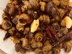 -江城燕子大排档(江汉路步行街店)