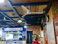 大堂-陇上全荟兰州传统牛肉面(延吉路店)