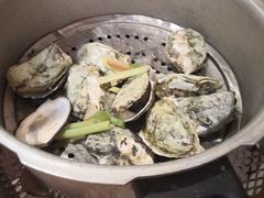 高压锅生蚝-琼大师东方烤乳猪(亚特兰蒂斯店)
