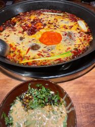 -Oasis Beauty水磨坊科技美肤中心