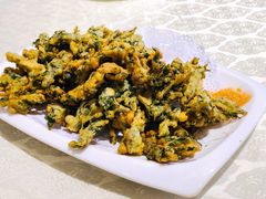 炸花椒芽儿-华盛园卷子王农家菜水库鱼