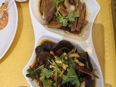 -鹏城人家海鲜酒家·23年老字号(较场尾店)