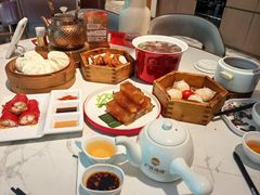 -广府汤语·靓汤·早茶·小粤菜(仁恒梦店)