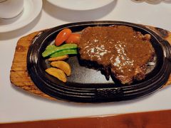 -爱丽丝牛排西餐厅(光谷步行街店)