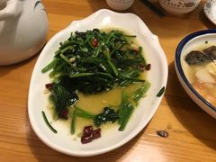 -乌镇那一年小院主题餐厅(甘泉西路店)
