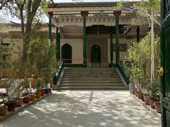 -艾提尕尔清真寺