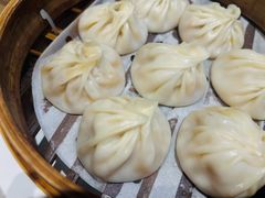 -馋三尺蟹粉小笼(人民广场店)