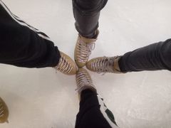 -冠军冰场(环球中心店)