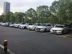 -久光百货-地下停车场