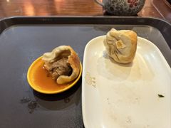 鲜肉加蟹黄生煎包-大壶春生煎(四川中路店)