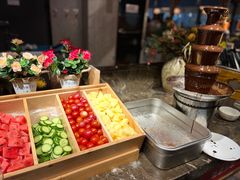 水果巧克力喷泉-韩京炭火烤肉自助料理(柯桥万达店)