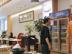 大堂-冯姐生蚝(迎宾广场店)