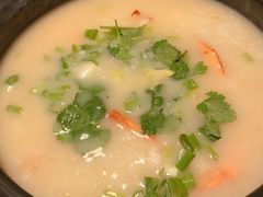 招牌鲜虾粥-颐和•海鲜砂锅粥•啫啫煲(奥林匹克广场店)