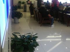 -中国移动通信集团上海有限公司