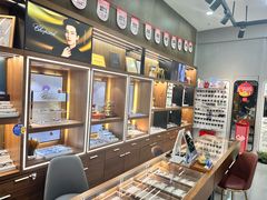 -一代眼镜(浦东大拇指广场店)