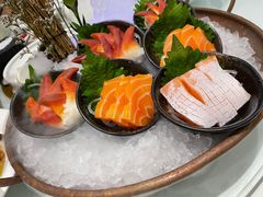 -万龙洲海鲜(大兴绿地缤纷城店)