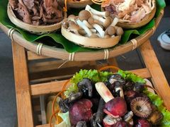 -菌海森林·非遗野生菌火锅(西山区滇池路摩根道店)