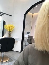 -梳蕾娜 HAIR SALON