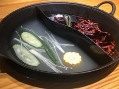 -乐闹闹重庆火鍋(民治店)