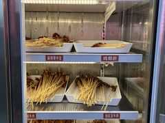 -俭让佬妈现卤串串(温江总店)
