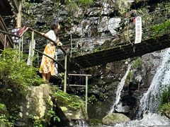 -藏龙百瀑风景区