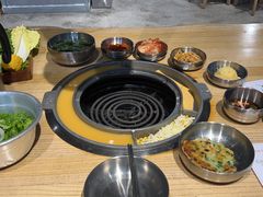 -姜虎东白丁韩国烤肉(吉利大厦店)