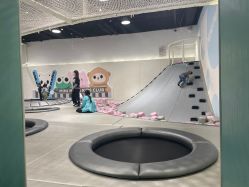 -MINI MARS KIDS CLUB亲子家庭中心(长宁天山店)