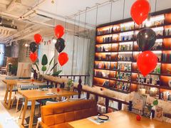 大堂-麦甜创意轻食餐厅(西康路店)