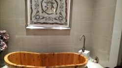 -蕾蕾美颜美容美体