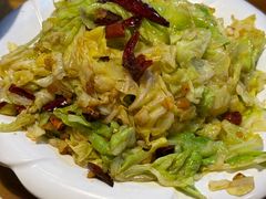 爆炒油渣卷心菜-重庆石磨豆花庄(乔庄店)