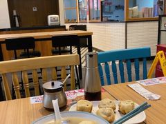 餐具摆设-小杨生煎(香港名都店)