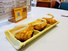 榴莲千丝酥-稻香酒家·34年老字号·港式粤菜(汉街店)