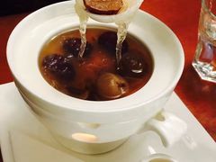 -燕庭·纯燕窝·甜品下午茶(南京西路店)