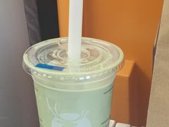 抹茶好喝椰椰-瑞幸咖啡(地铁B出口深圳北三层店)