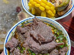 -沙胆彪炭炉牛杂煲(上海日月光广场店)