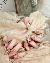 -斯馨·健康美甲美睫