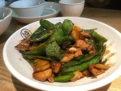 辣椒炒肉-江渔儿酸菜鱼(东山店)